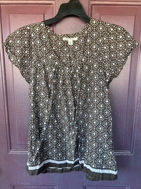 Banana Republic Brown & Taupe Geometric Print Top Size Medium